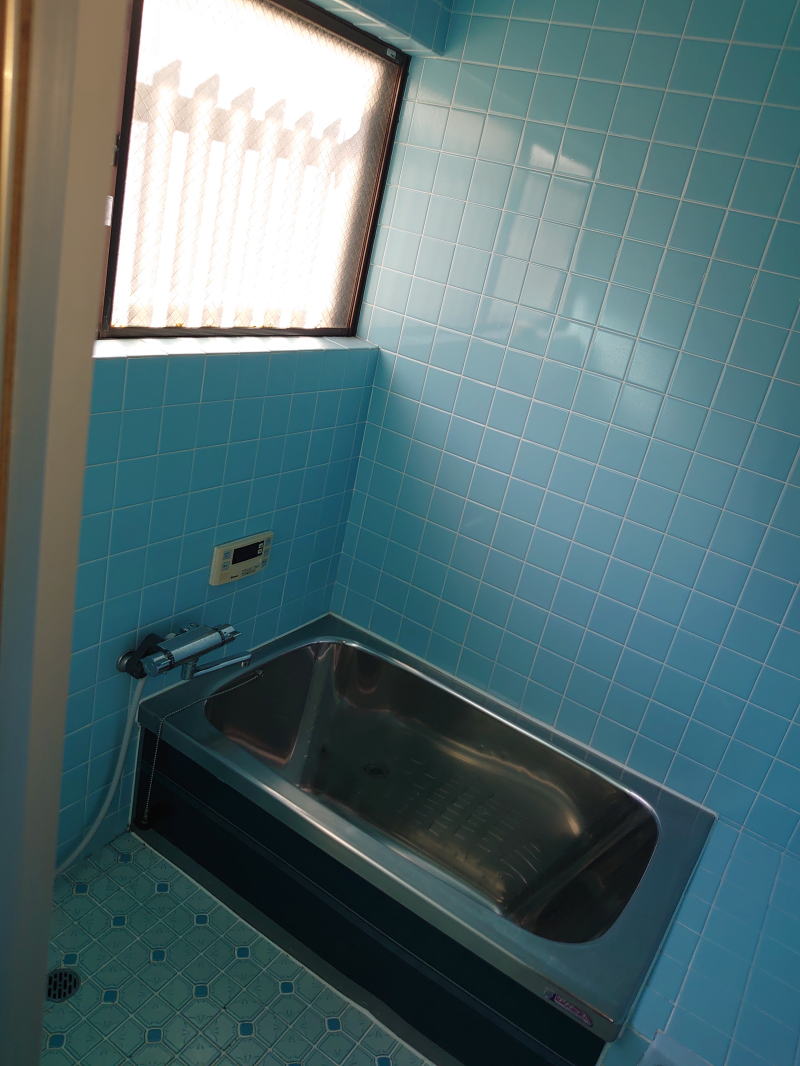 ����s�@�s���Y�@�V�n���@�݉Ƃ`�@�U�D�W���~�@�S�c�j�@���ԏ�2�`3�䕪�� ���㏬�w�Z��300m