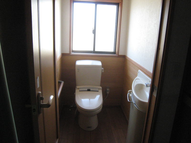 �F�{�� ����s ���蒬 �݉� 4.5���~ 3L�c�j ���� ���ԏ�2�� �Ђ����ԕۈ牀����