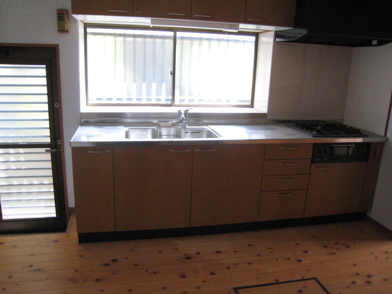 �F�{�� ����s ���蒬 �݉� 4.5���~ 3L�c�j ���� ���ԏ�2�� �Ђ����ԕۈ牀����