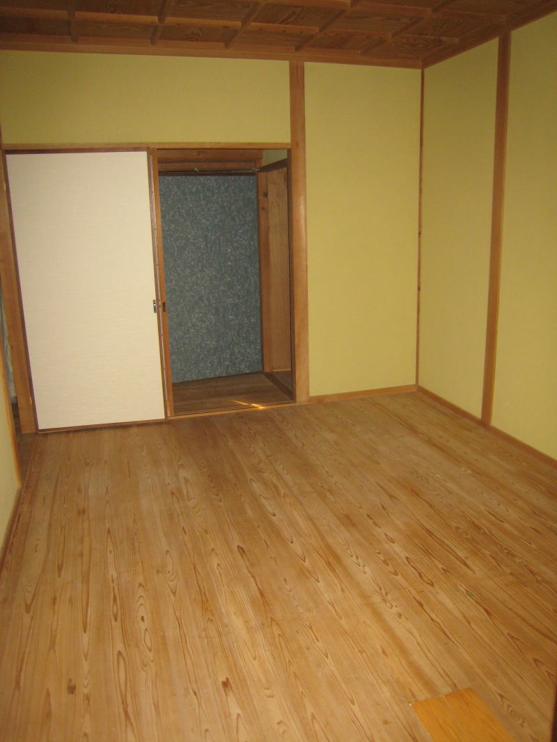 八代市不動産 高小原町 貸家C 5.6万円 駐車場固有2台分有 別途来客用駐車場4~5台分有